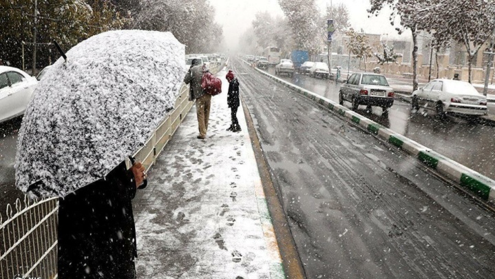 آب و هوای ایران، از برف سنگین تا خطر بهمن و دریای مواج/ آغاز بارش‌ها در غرب از امروز