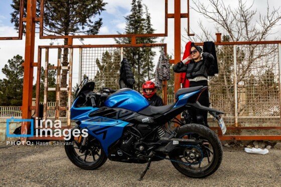 بانوان در انتظار گواهینامه موتور