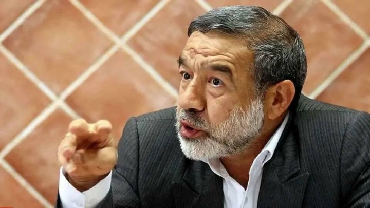 نماینده تهران: رسانه زمانی قوی می‌شود که اعتماد مردم را جلب کند