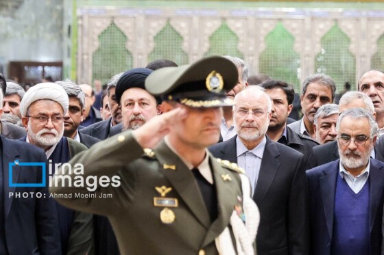 تجدید میثاق رییس و نمایندگان مجلس با آرمان‌های امام راحل