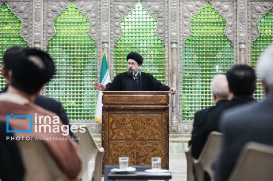 تجدید میثاق رییس و نمایندگان مجلس با آرمانهای امام راحل