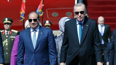 الاهرام: سفر اردوغان به قاهره حامل پیامی برای تل‌آویو بود