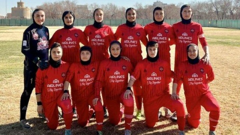 تراکتور با پیروزی قاطع، گام نخست را محکم برداشت