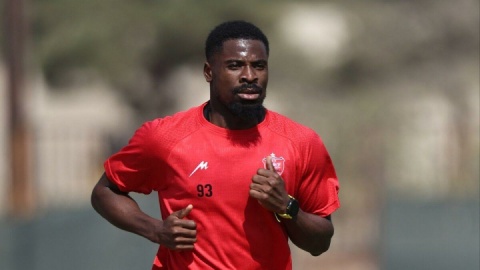 ۱۰ ستاره بزرگ بدون تیم؛ از استرلینگ و خامس تا یک پرسپولیسی!