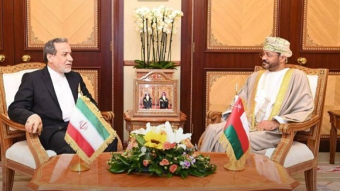 عراقچی با وزیر امور خارجه عمان دیدار کرد