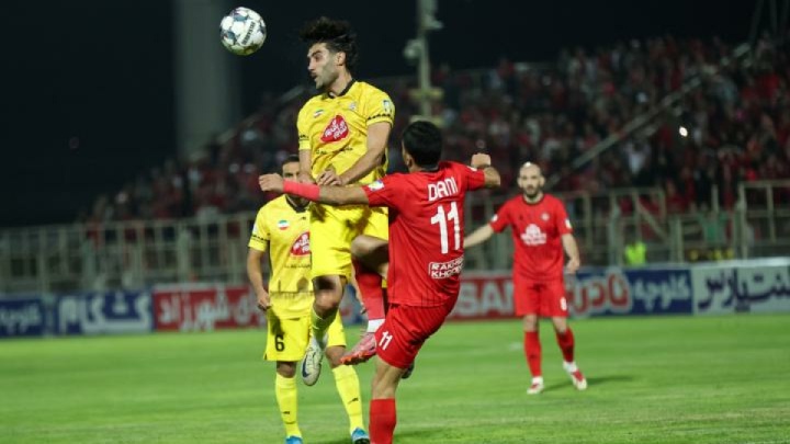 فجر سپاسی تراکتورِ صدرنشین را شکست داد