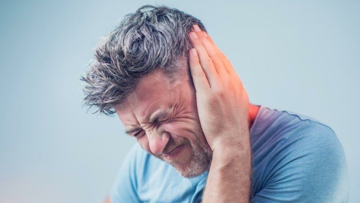 وِزوِز گوش را جدی بگیرید! هر آنچه باید درباره تینیتوس بدانید