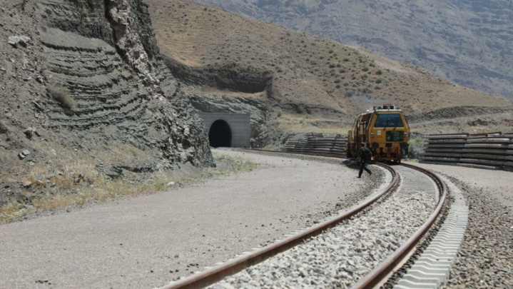 شمارش معکوس برا‌ی حرکت قطار میانه - اردبیل