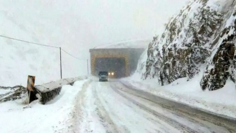 ۲۶ استان درگیر برف و باران / انسداد ۷ محور مواصلاتی