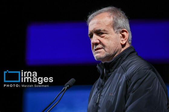 اختتامیه چهل‌وسومین جایزه کتاب سال