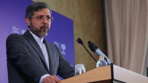 ایرانیان، مرز خود را با جریان‌های خیانت‌محور روشن کنند