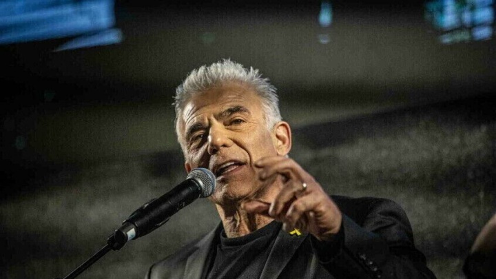 لاپید خواستار تحقیق کیفری علیه نتانیاهو شد