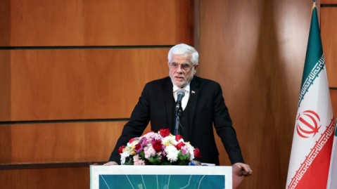 عارف: نه دولت با هنرمندان قهر است، نه هنرمندان با دولت