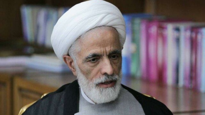 دشمنان همچنان در کمین مردم ایران هستند