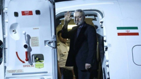 علی لاریجانی دوحه را به مقصد ایران ترک کرد