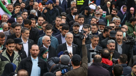 قدردانی رئیس جمهور از حضور پرشور و مسئولانه ملت ایران در راهپیمایی ۲۲ بهمن