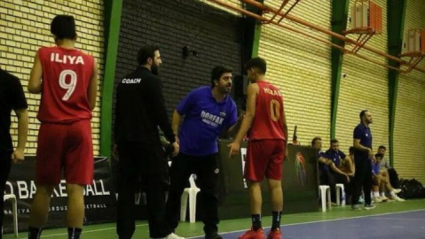 بسکتبال نوجوانان ایران؛ درفک رشت در یک‌قدمی ۸ تیم برتر