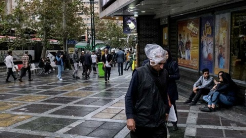 تداوم وزش باد و بارش باران در آسمان پایتخت