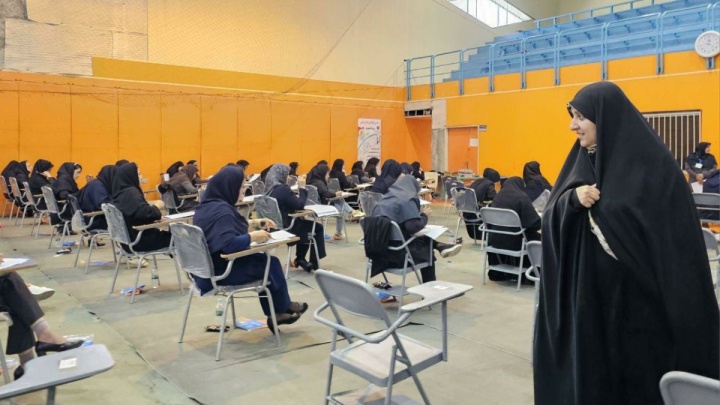 بازدید بهروز آذر از محل برگزاری آزمون دکتری در چابهار