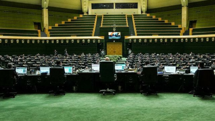 جلسات مجلس برای بررسی لایحه بودجه در ۳ شیفت برگزار می‌شود