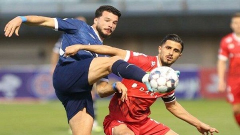 گل گهر فرصت صدرنشینی را از پرسپولیس ربود