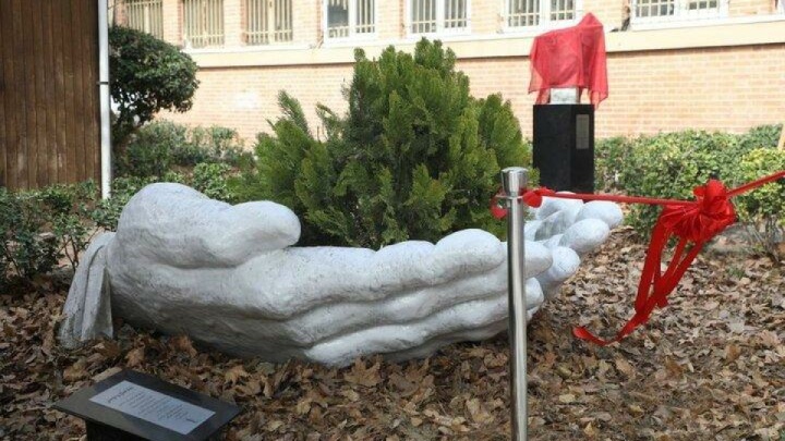 رونمایی از ۲ تندیس هنری در محوطه بنیاد رودکی