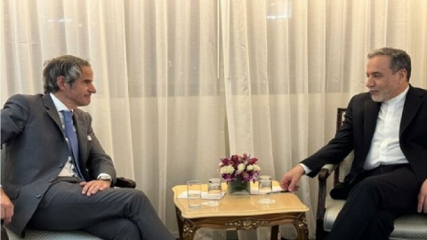 گروسی: گفتگوهای فنی عمیقی با عراقچی داشتم