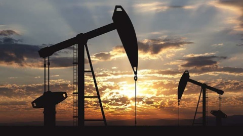 قیمت نفت در بازار جهانی ثابت ماند