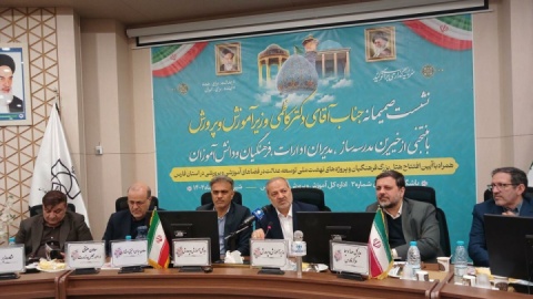 کاظمی: مشکلات آموزش‌وپرورش مزمن است