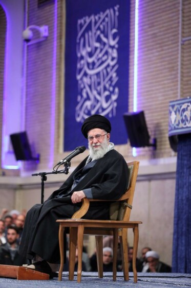 تصاویری از دیدار رهبر انقلاب اسلامی با مردم استان آذربایجان شرقی