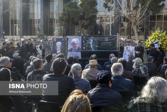 مراسم تشییع پیکر «عنایت بخشی
