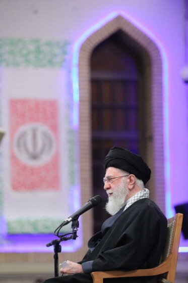 تصاویری از دیدار رهبر انقلاب اسلامی با مردم استان آذربایجان شرقی