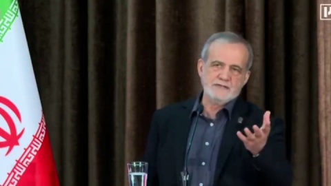 فیلم/ اظهارات رئیس‌جمهور پزشکیان در نشست با فرهیختگان و فعالان فرهنگی استان لرستان