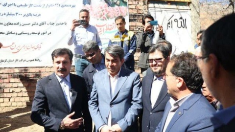 افتتاح پروژه گازرسانی به مجموعه روستایی شهرستان رابُر با حضور معاون رئیس‌جمهور