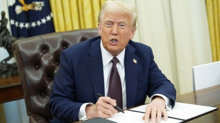 پنتاگون پرونده های مربوط به اشیا پرنده و حیات فرازمینی را منتشر کند