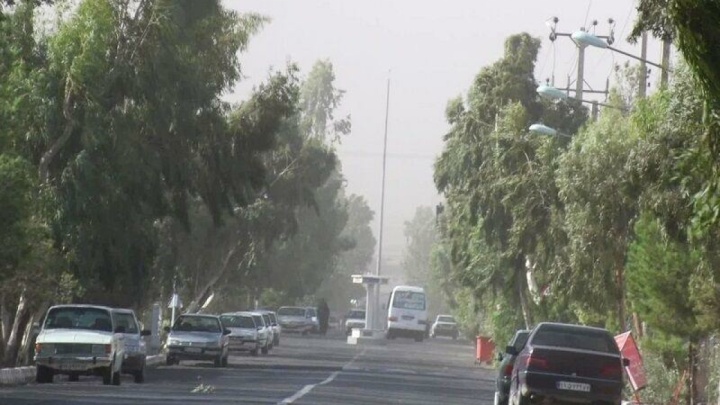 احتمال افزایش غبار محلی در نقاط پر تردد از شنبه شب