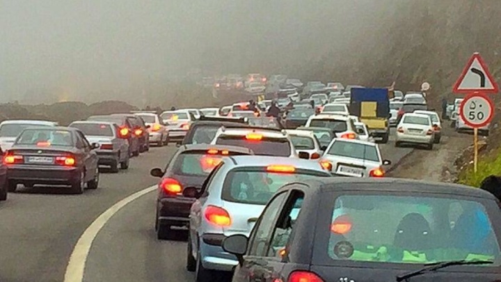 محور چالوس و آزادراه تهران - شمال یکطرفه شد