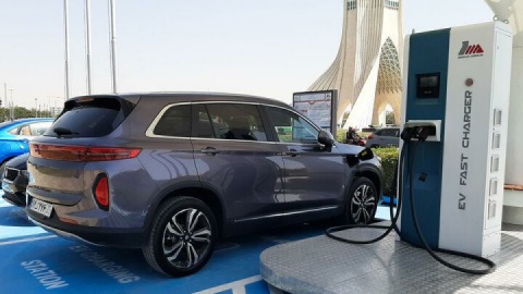 سایه قطعی برق بر سر خودروهای برقی