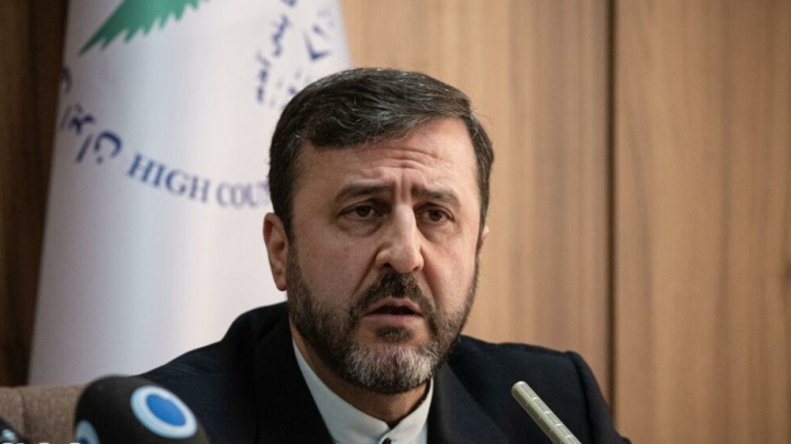 غریب آبادی عازم ژنو شد