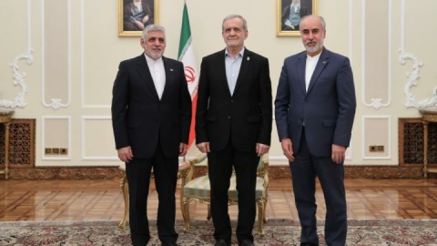 سیاست قطعی ایران توسعه متوازن و هدفمند مناسبات با کشورهای دوست و همسو است