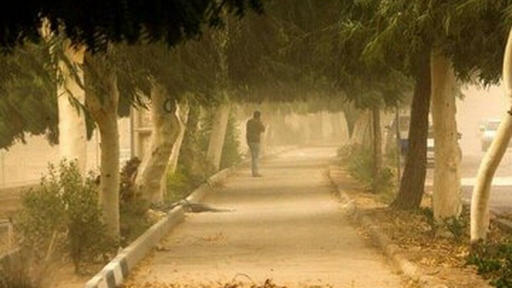 احتمال توفان گرد و خاک در تهران/ افت دما تا ۸ درجه