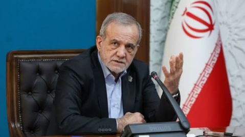 پزشکیان: نقش مادران در شکل‌گیری شخصیت فرزندان، بی‌بدیل و ماندگار است