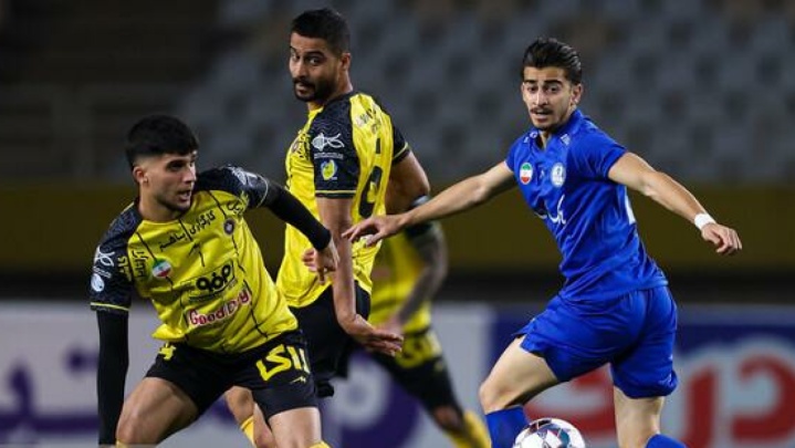 اعلام برنامه سه دیدار معوقه هفته ۲۱ و ۲۵ لیگ برتر