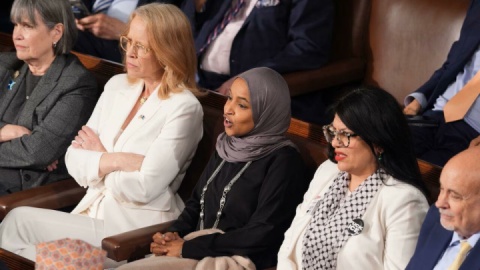 ترامپ خواستار اخراج نمایندگان مسلمان مجلس از آمریکا شد