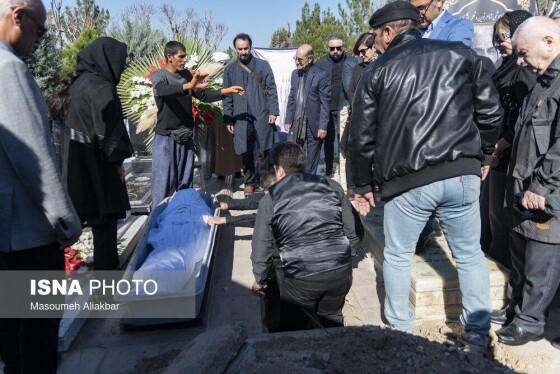 تشییع پیکر علی باباچاهی - بهشت سکینه کرج