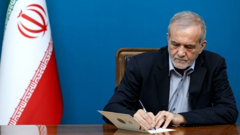 پیام تسلیت دکتر پزشکیان در پی درگذشت حجت‌الاسلام امام جمارانی