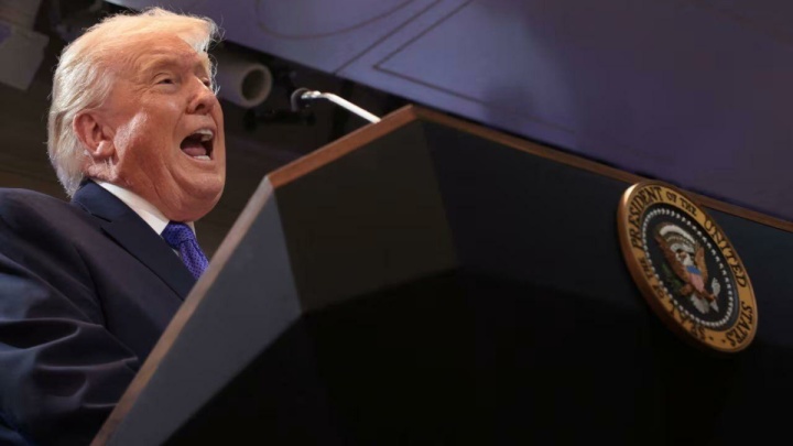 ترامپ: حملات نظامی گسترده‌ای علیه ایران آغاز کردیم