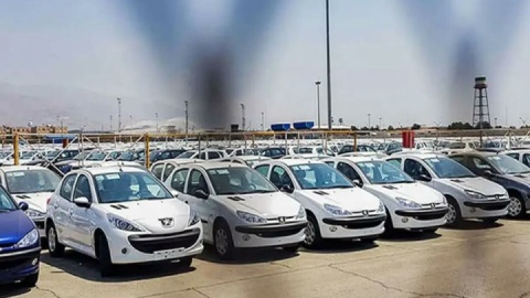 قصه بازاری که قفل است