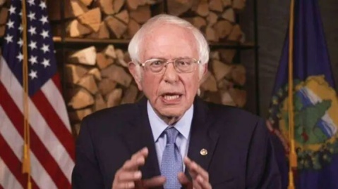 سناتور آمریکایی، پایان جنگ آمریکا و اسرائیل علیه ایران را خواستار شد