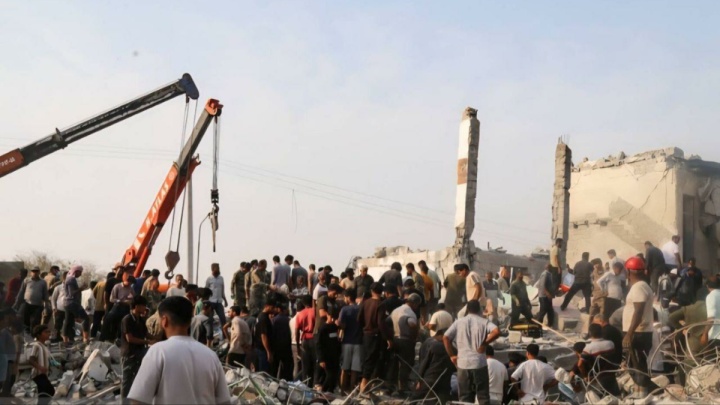 آمار دانش‌آموزان شهید مدرسه ابتدایی شهر میناب به ۱۵۳ نفر رسید